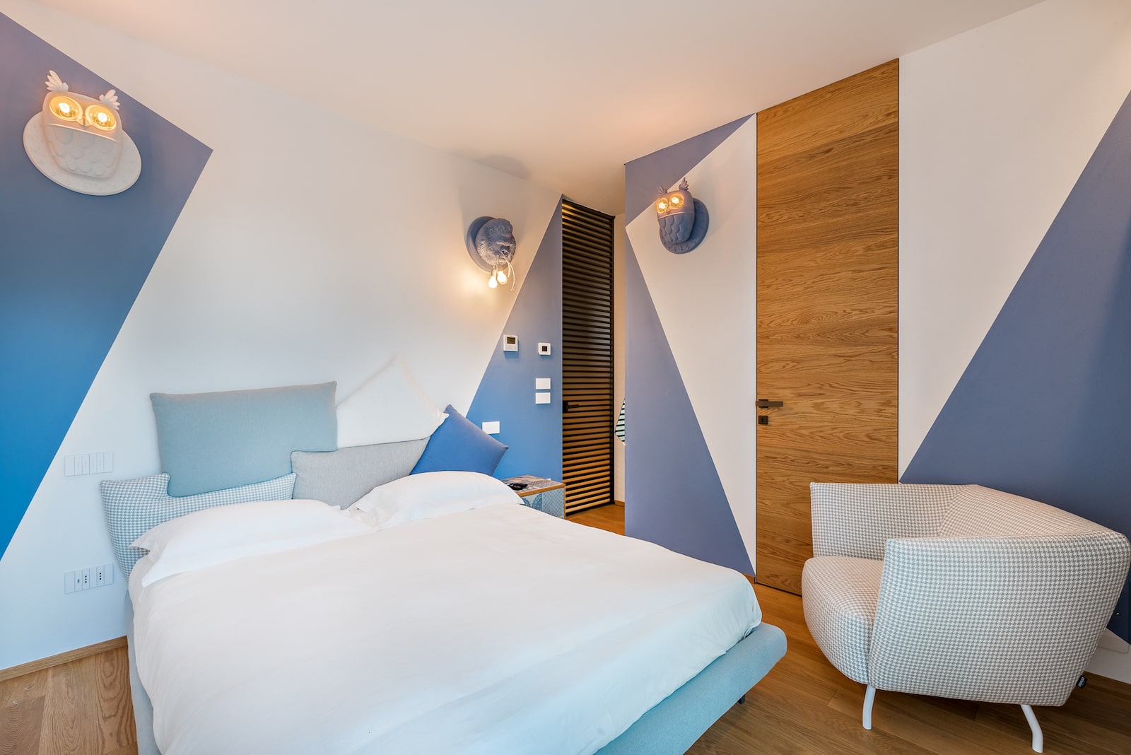 TiVedo and Ugorilla wall light-Curarto designer lighting