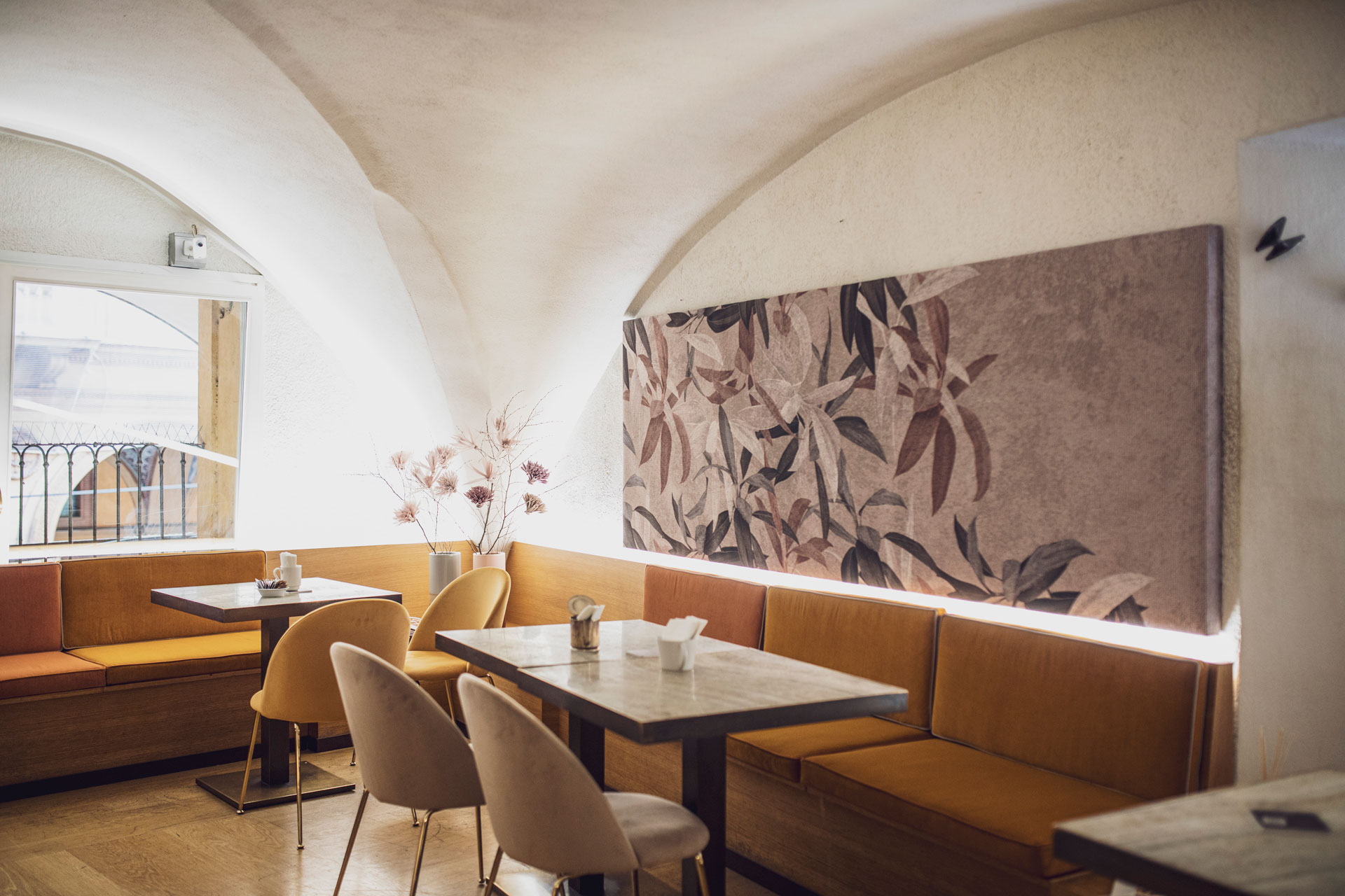 Sound proofing art for restaurants
