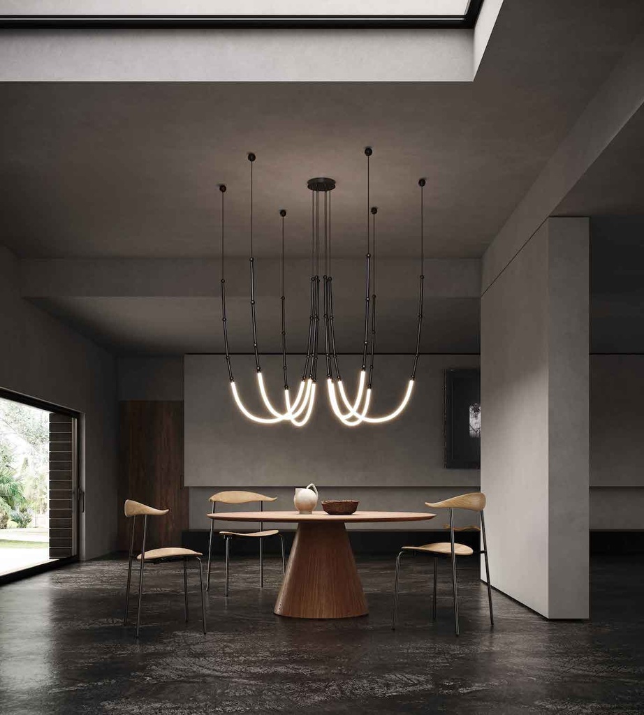 Curarto LEDA Pendant Light six lights in the dining room