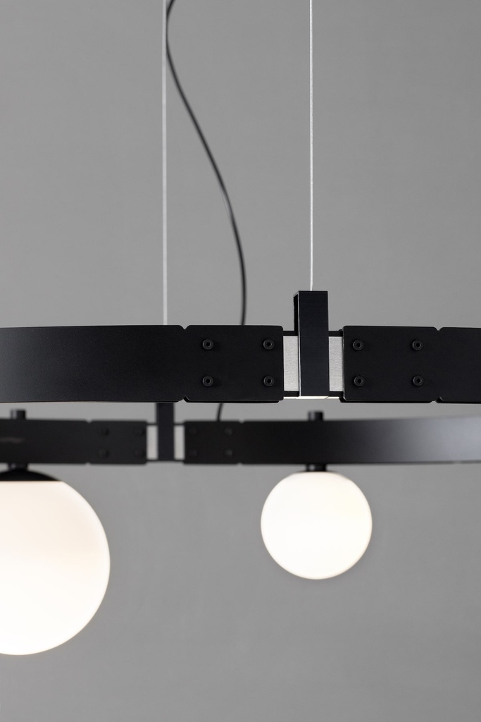 Curarto STANT Circular Light frame
