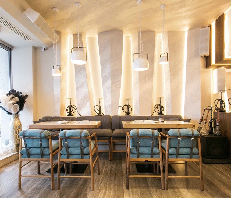 Curarto BAG Pendant Light (Large) in the restaurant and cafe