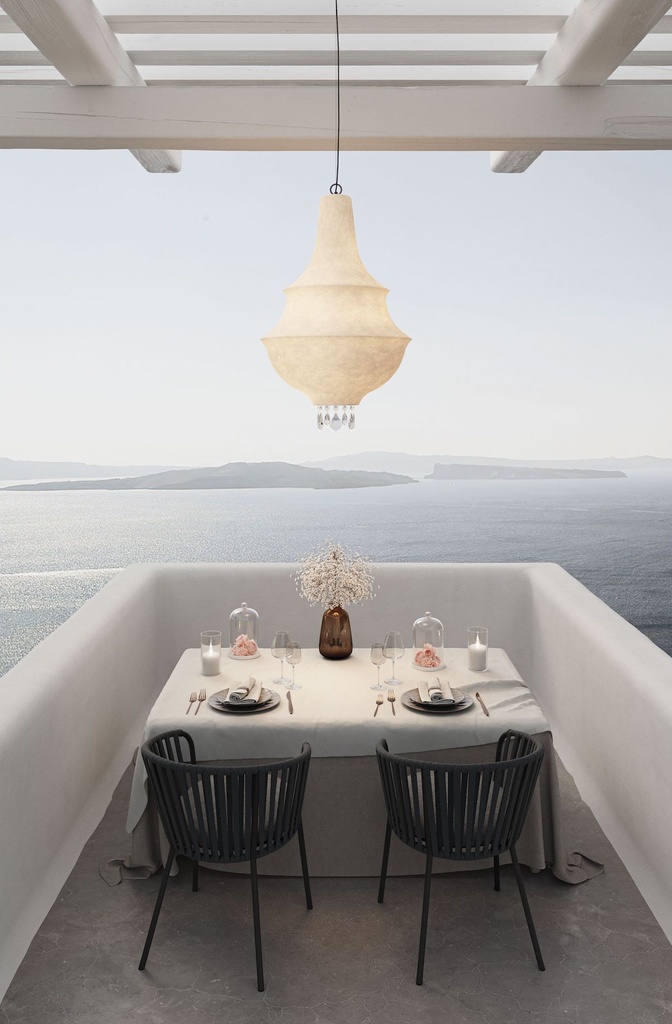 Curarto LADY D Outdoor Pendant Light on the wayside pavilion