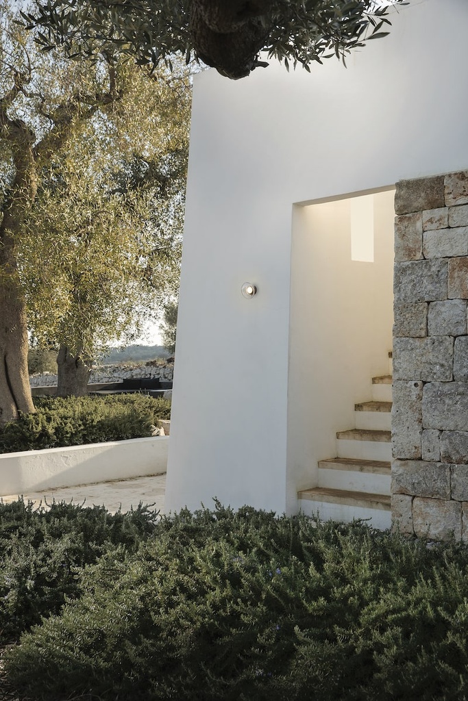 AGUA Outdoor wall light by Curarto Gallery
