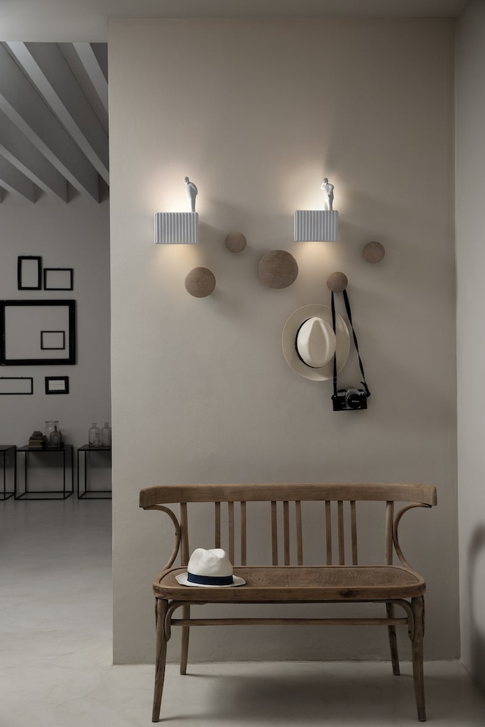 UMARELL wall light by Curarto