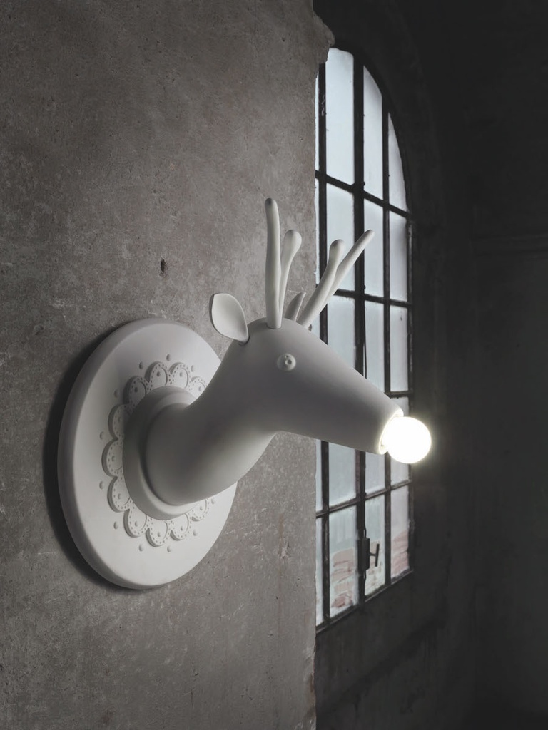 Marnìn wall light by Curarto